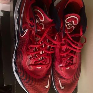 only wear ones too big for me size 12 US no OG boxes and insoles